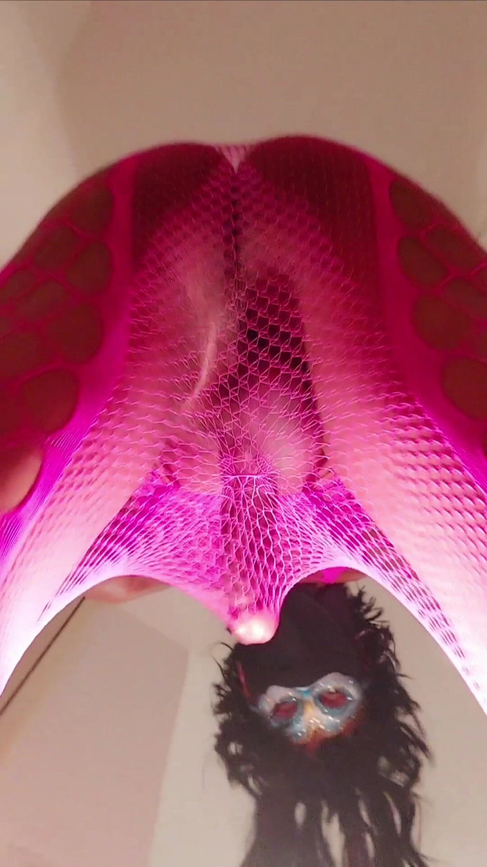 Milah CrossxxX: ミラ・エン・フィッシュネット・ローズ