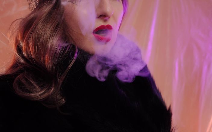 Arya Grander: Leather gloves and vaping smoking - Arya Grander