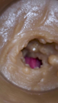 Extreme Close up! Injecting a Large Dose of Sperm Pussy Toy Camera 4K