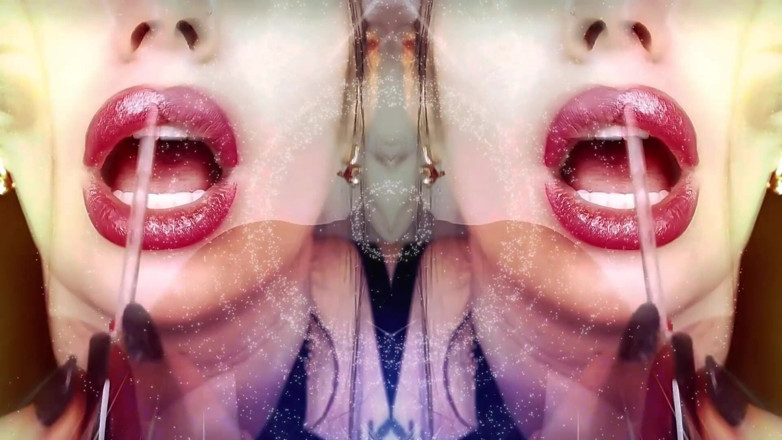 Goddess Misha Goldy: ASMR &amp; kontak mata yang memesona! Bibirku akan menembus tepat di...