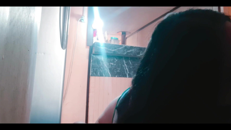 BBW Kelly Mom: Der klempner lässt sein sperma in meiner muschi. eine betrügende...