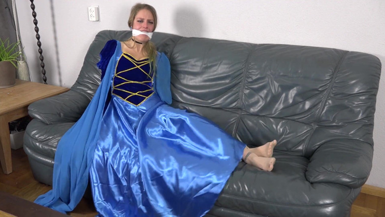Restricting Ropes: Violet Haze - larp partisi