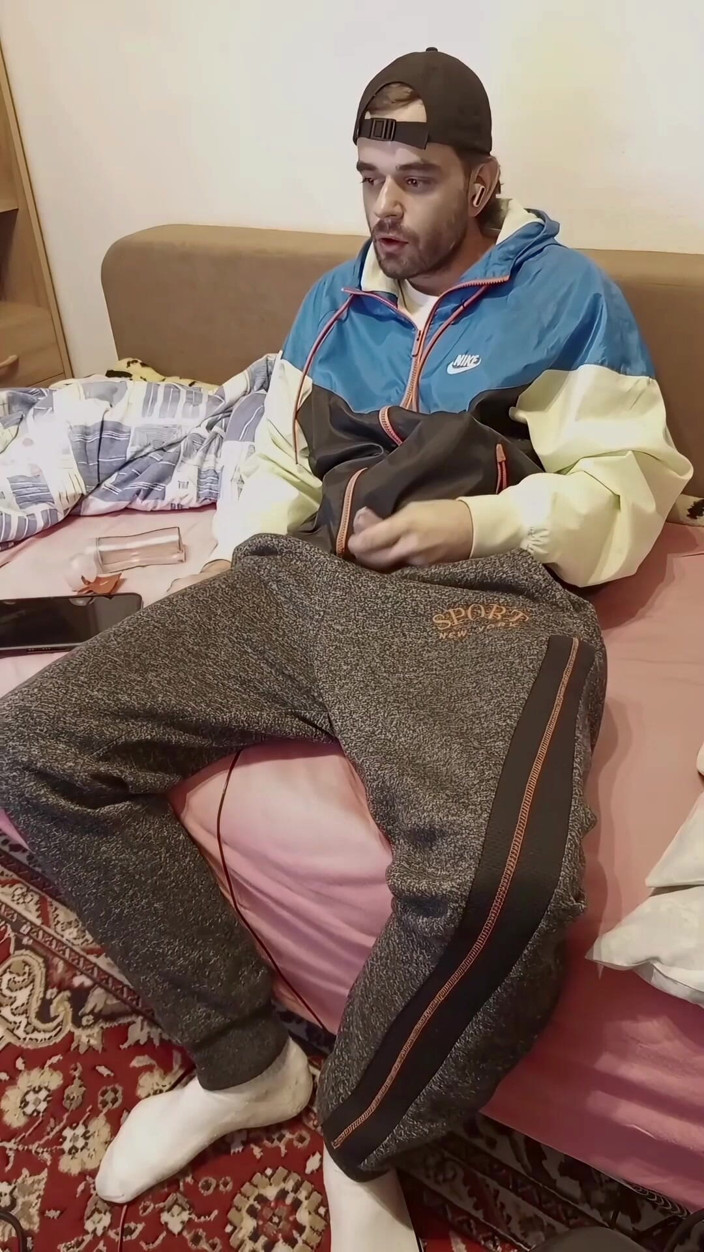jerkofflover: Driving at My Home on the Bed