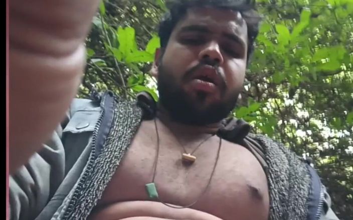 IsmaatDeva: Užijte si svobodnou sex párty