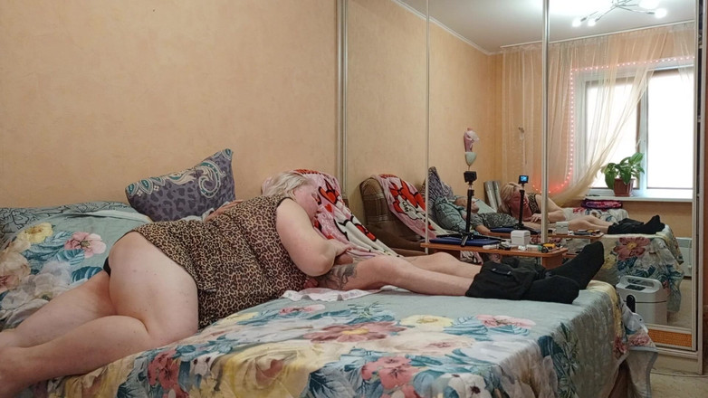 Zona901: Жена сосала и съела мясистую сперму