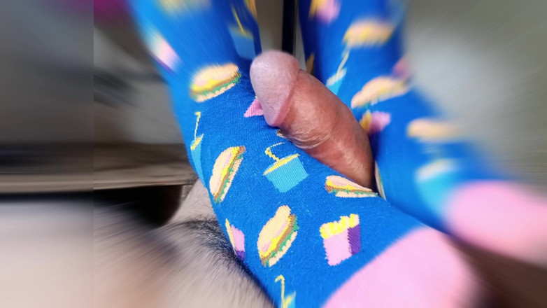 Hella Zaid: Straw with Feet Wearing Very Funny Stockings
