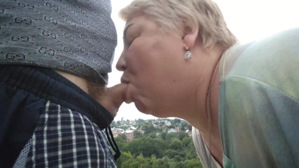 Zona901: Jerking off and sucking my cock on the street