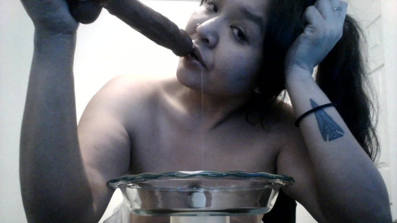 DeesDeepThroat: Dee spit bowl play
