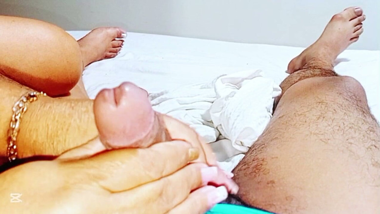 Milfta boohot: Temizlikçini seviştirmek, ta ki tüm vajinası boşalacak kadar