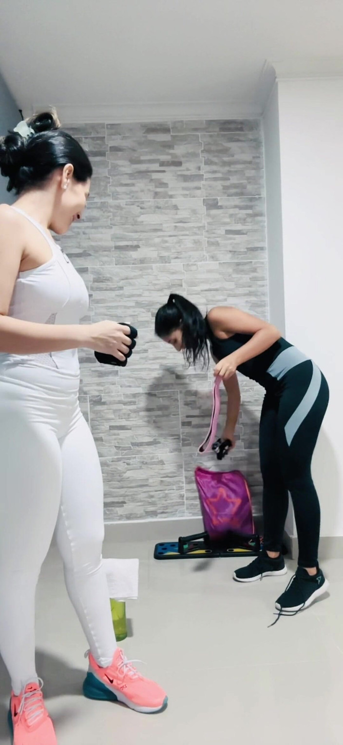 Vika_Sexting: Sức nóng của bạn gọi tôi