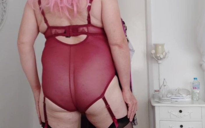 Sissy in satin: Very Sexy Crossdresser in a Hot Bodysuit and Stockings