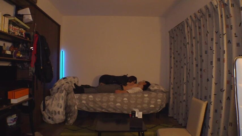 Javmango: Jカップのティーズクイーン - ベッドでの乳首プレイのメルトダウン