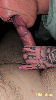 BJ đến sâu hậu môn creampie