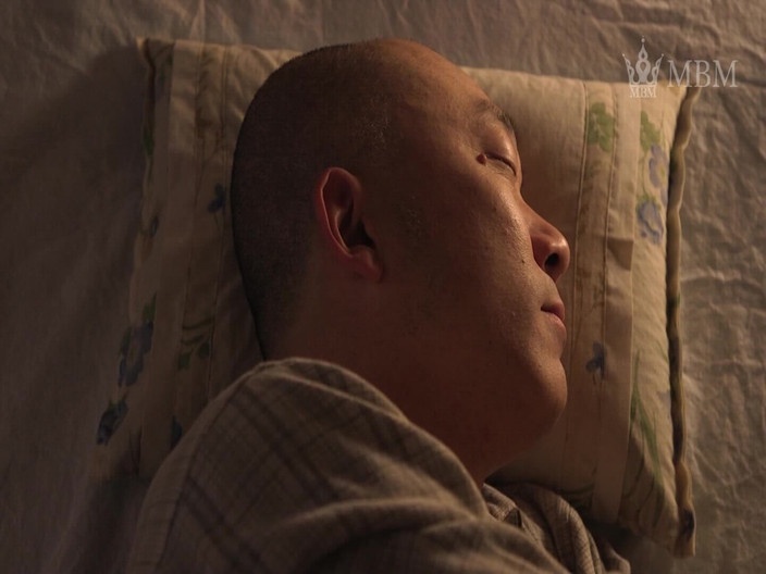 MBM3988: StepSon who has seen her parents' SEX. The taste of...