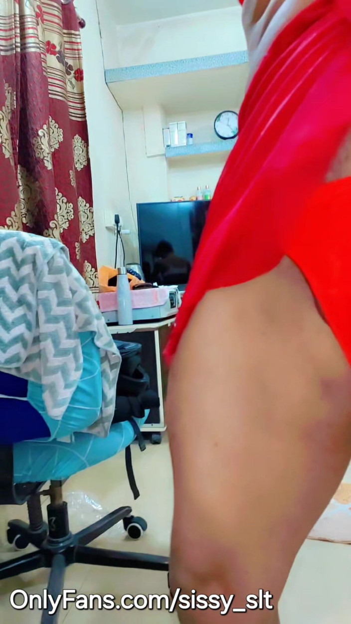 Sissy Slut Simran: Desi Sissy Crossdresser Med Liten Impotent Kuk