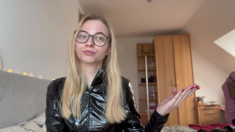 Goddess_Bella_Rae: Why Every Man Should Wear a Chastity Device