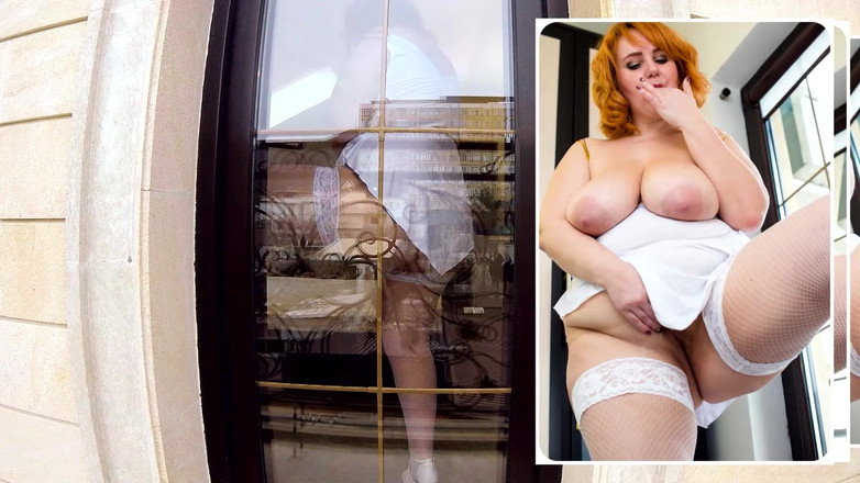 Katrin Porto: Před oknem