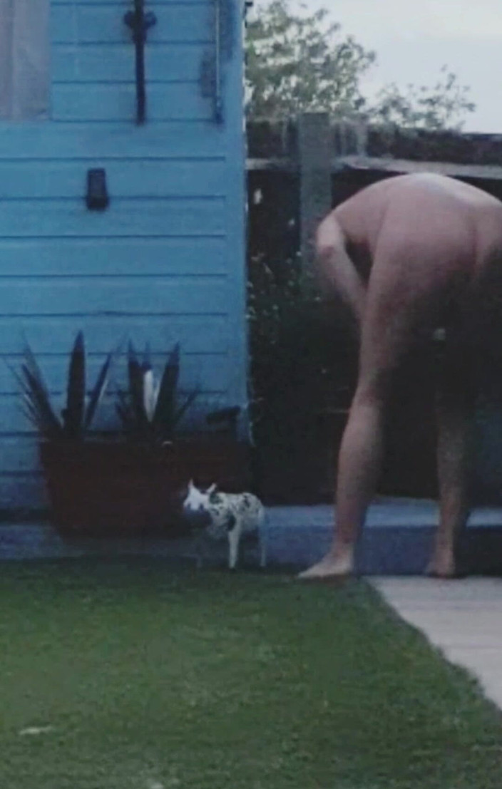 MaleModel: Оголеність у саду / експозиція (частина 2)