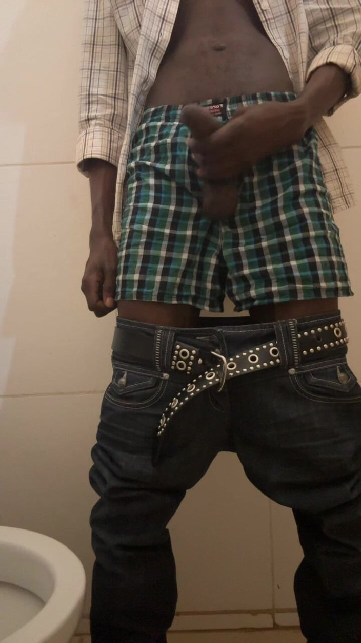 Slimniqqa: Bro Got Horny at Work He Had to Beat His...