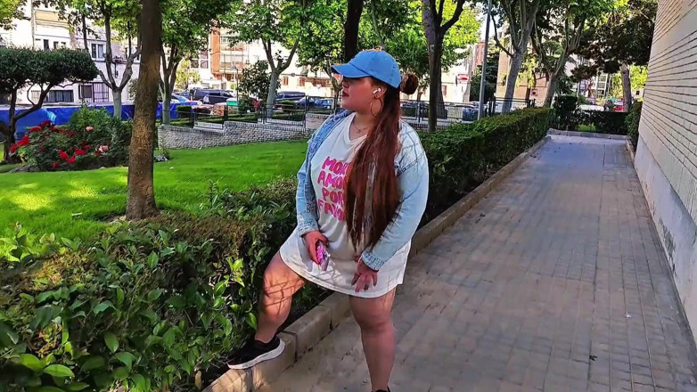 Latincurvyredhead: Żona mojego przyrodniego brata prosi mnie, abym pomógł jej cieszyć...