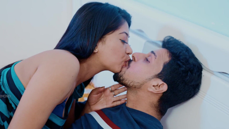 Kilash: Hot Desi Indian Couple Real Nude Full Sex in Private...