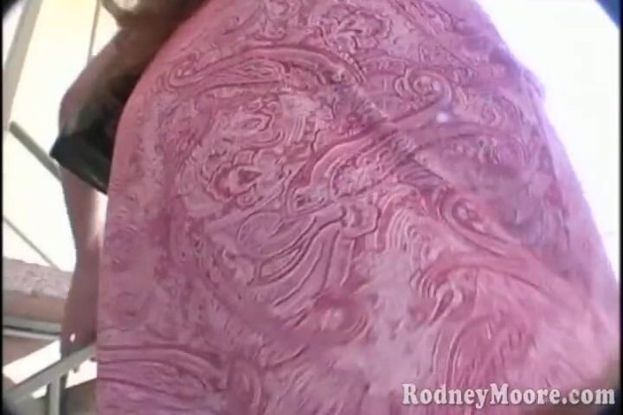 Scale Bustin Babes: Huge boobs, huge nipples, teeny pussy, long hair