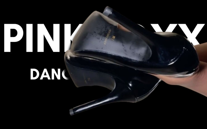 Pink Foxx: Pendurados Saltos Pretos Provocam