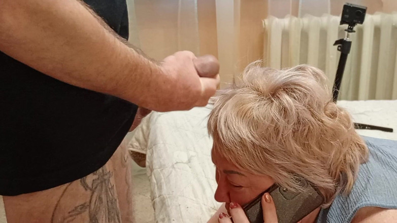 Zona901: Por desacupar mi polla, me corro en el pelo de...