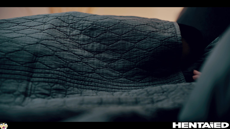 Hentaied: Prima di andare a letto