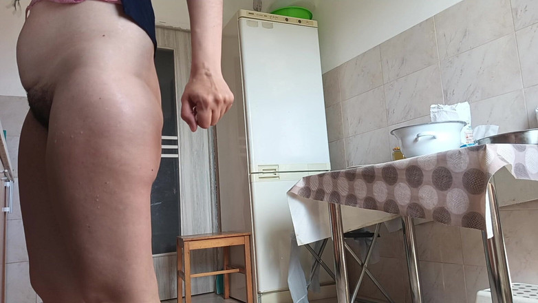 Mirsur: Amateur-paar hat spaß in der küche