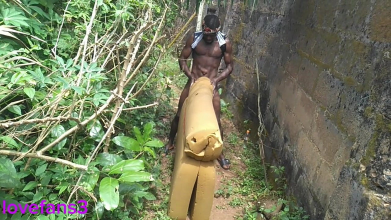 Moviesporn1: मेरी सख्त गांड वाली रंडी घर पर नहीं है मैंने इसे इस तरह करने का फैसला किया