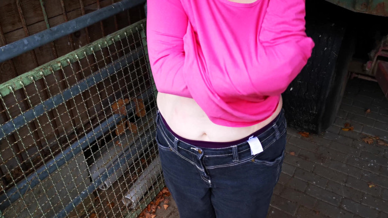 Bouncy Tits Action: Tit training day 8 - Complete movie