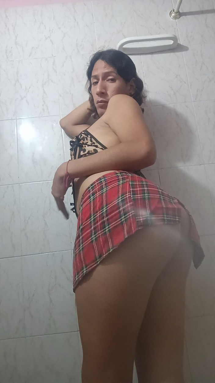 Femboy from Colombia: Minhas memórias são ativadas quando eu lembro de tudo