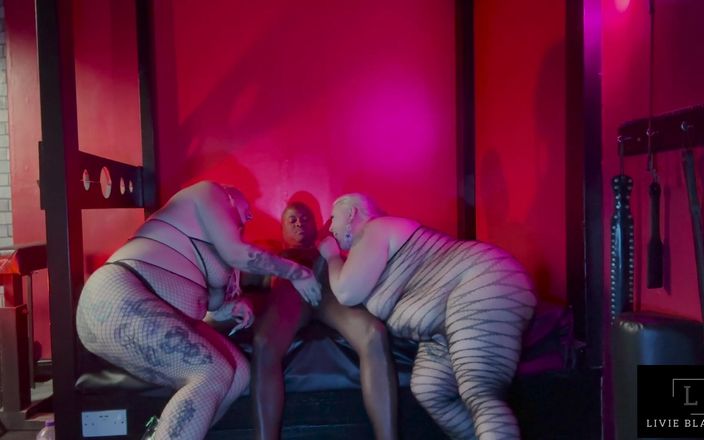 Livie Blainn: Double dom spanking und ficken bBW sub