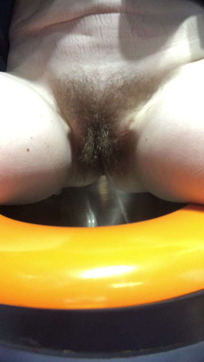 Pissing Paradise: Choo-choo Pee-pee