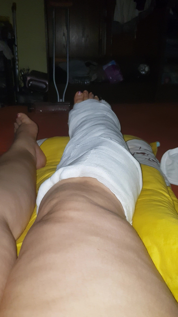 LoraBbw: В'яжу мої пальці в акторському складі