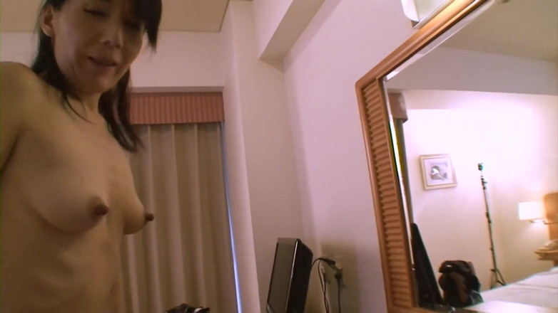 Asian Mature Climax: Skinny milf fucked with cock and toys