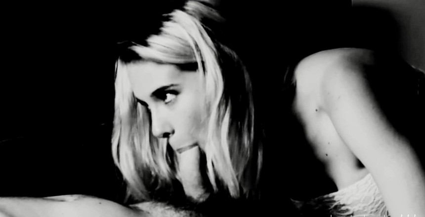 Samantha Flair: Creampie hitam dan putih yang kentut seni