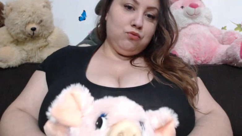 LoraBbw: Une jolie salissante se fait baiser