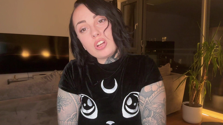 Miss Valentina: Ejakulator dini yang memalukan JOI