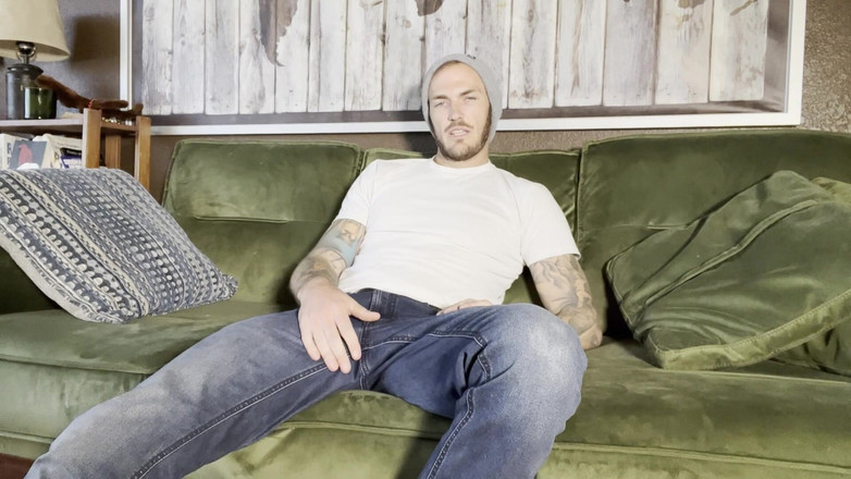 Christian Wilde: Hora de brincar com pau grande