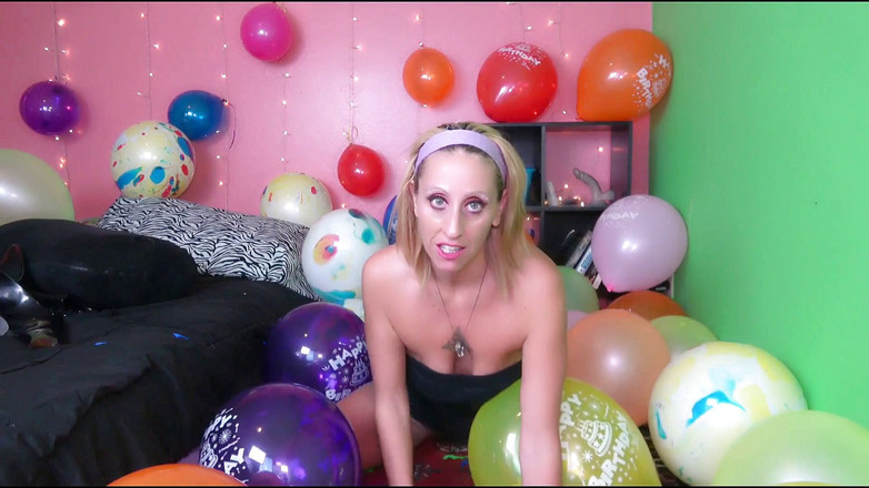 Lourdes Noir: Palloncini rimbalzanti e scoppianti