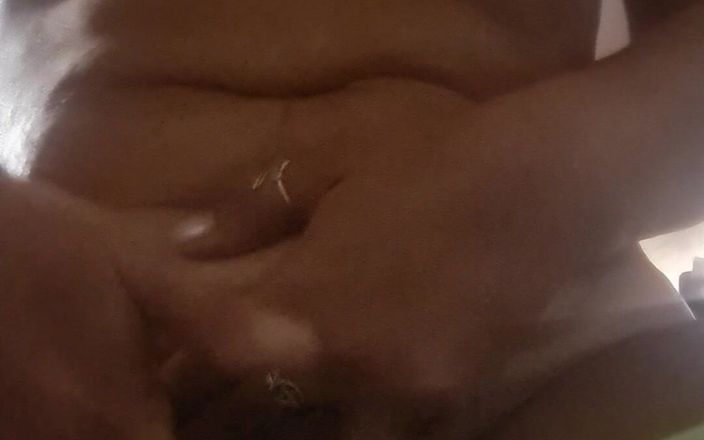 Gina Banger: सेक्सी चैट प्ले