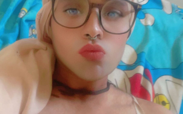 Apple00001: Hraní s My Itty Bitty Clitty | Jilsko