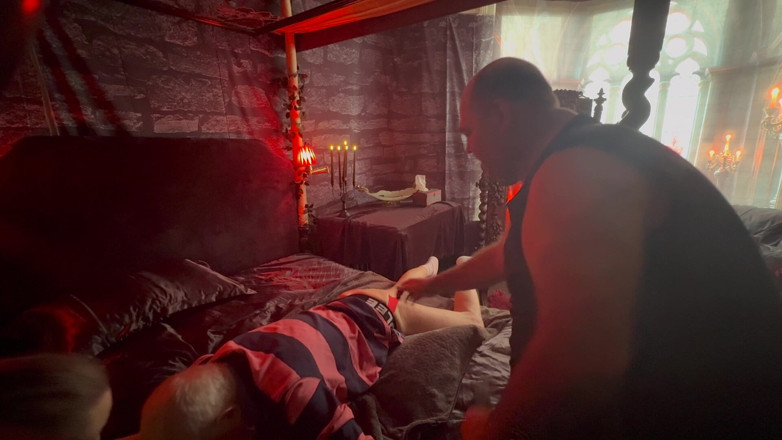 Aaexperiencesltd: Lanisa Bear &amp; Domina Satana Puts Tawseman Through His Paces!
