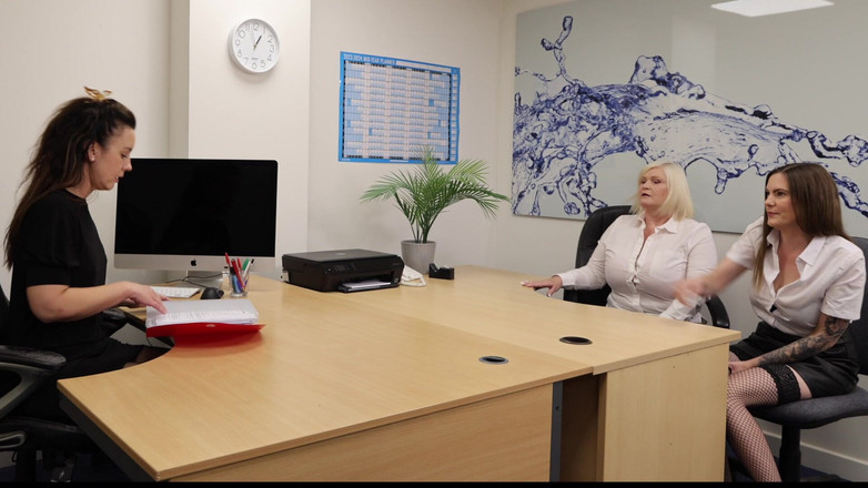 Lacey Starr productions: オフィスレズビアン3P