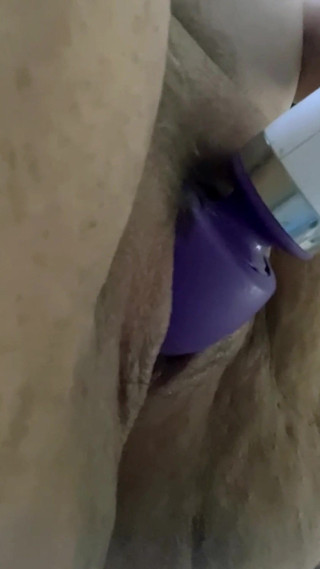 Real homemade BBW BBC porn: Bbwbootyful stimulating my fat hairy pussy with electric wand