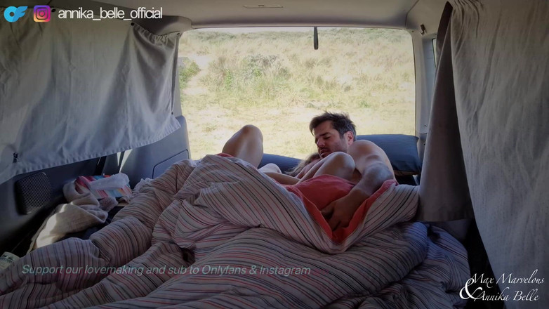 Max and Annika: Vlog.3.1 - Voyage en camping en France - Vanlife &amp; Porn toute la...