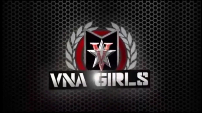 Angelina Castro: Angelina Castro kızına şaplak atıyor