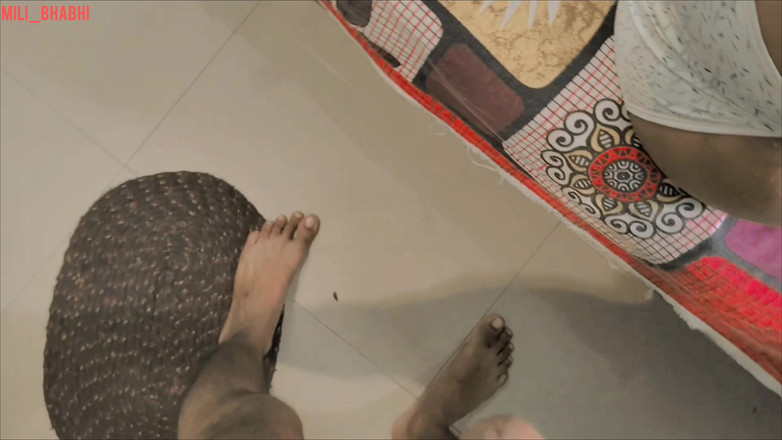 Mili bhabi: Деревенская дези девушка тугая киска, хинди секс аудио, дези местный секс подруги бойфренда в Ойо XXXX